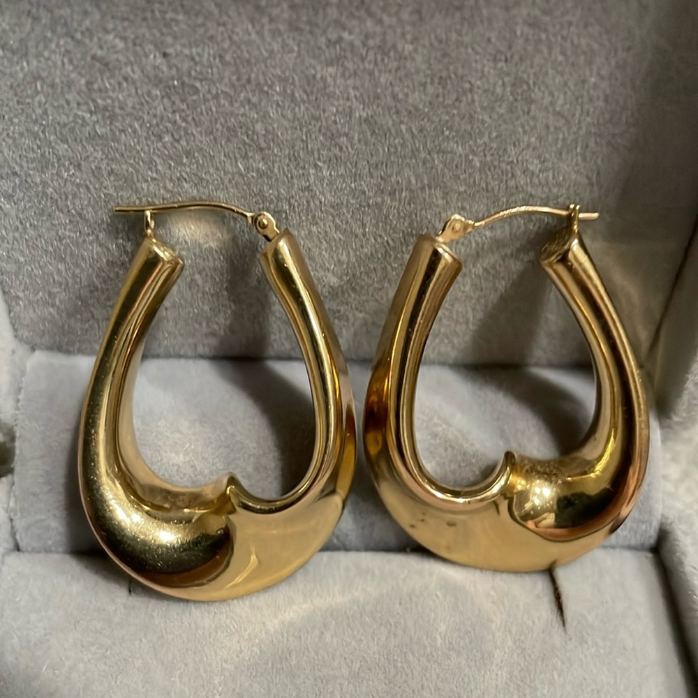 14K Yellow Gold Thick Large Shiny Twist Design Hoop Earrings